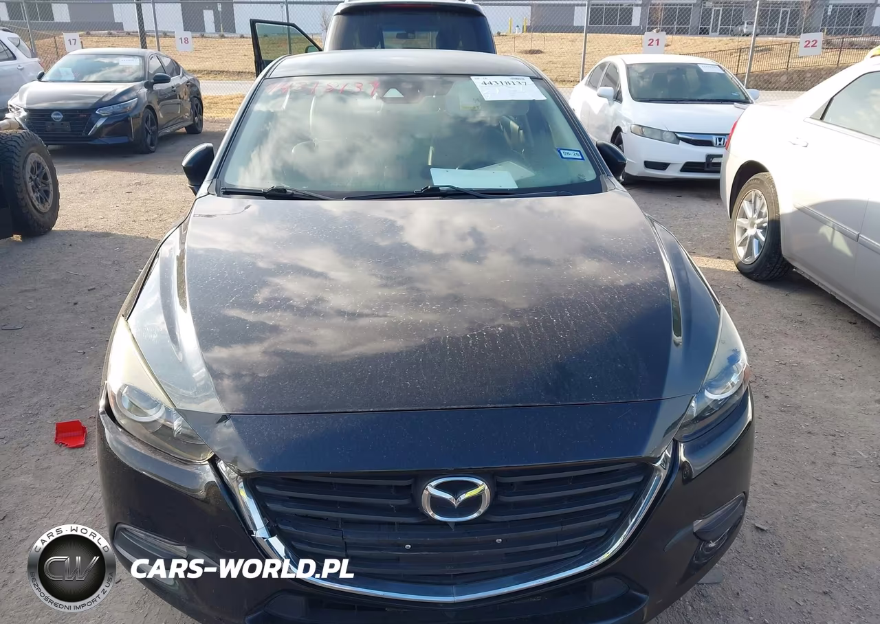 2017 Mazda Mazda3 Touring VIN:3MZBN1V79HM114431 - 12
