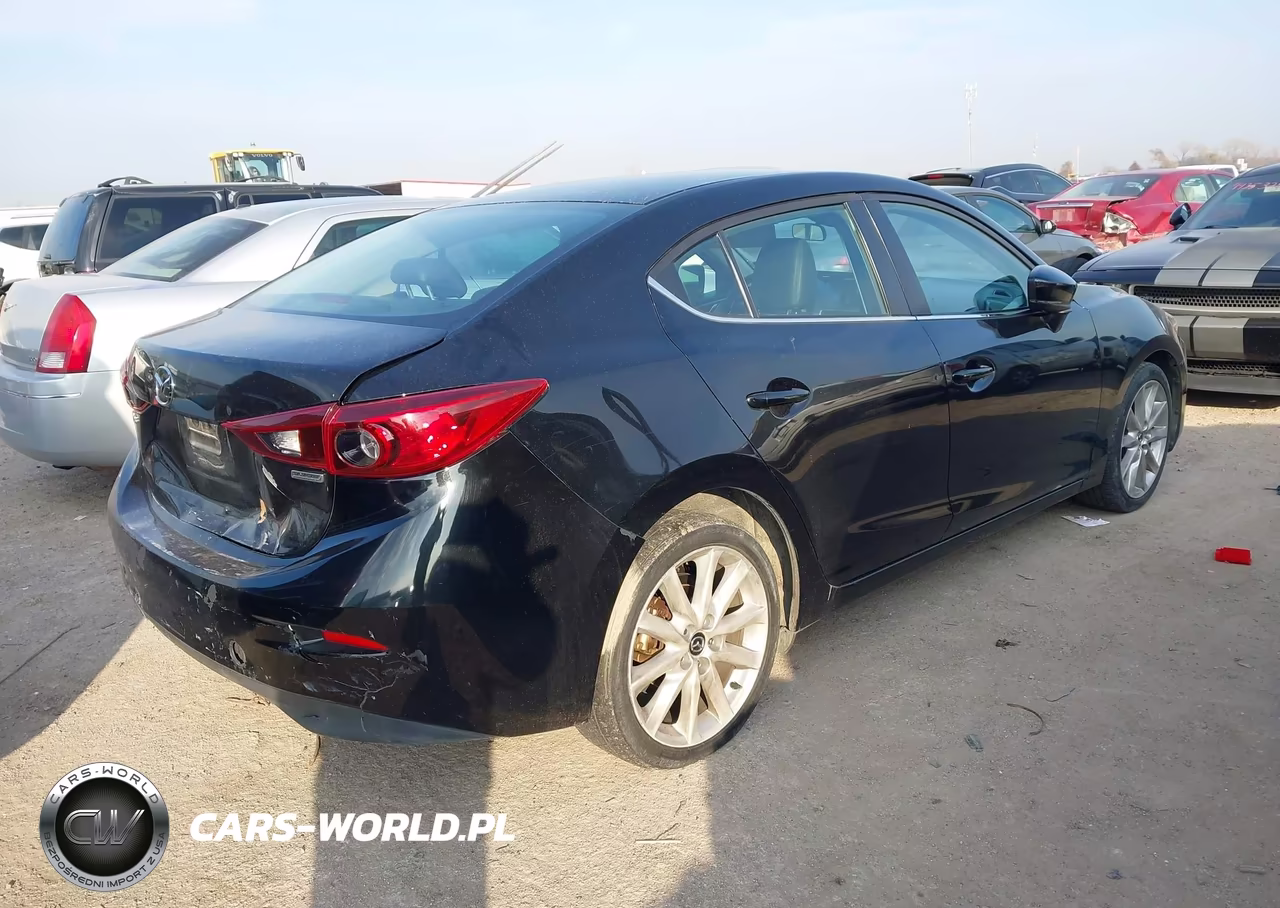 2017 Mazda Mazda3 Touring VIN:3MZBN1V79HM114431 - 4