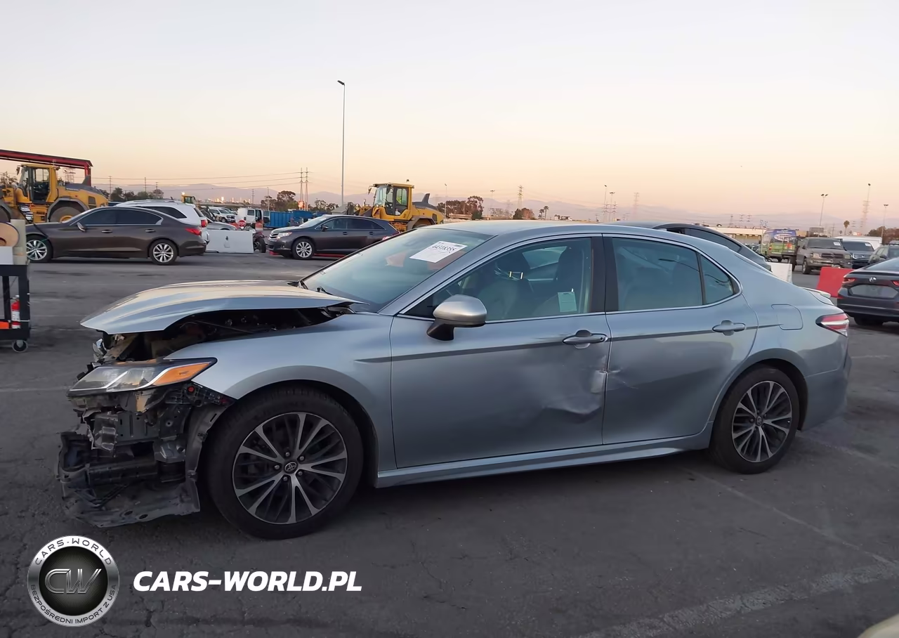 2020 Toyota Camry Se VIN:4T1G11AK0LU989749 - 15