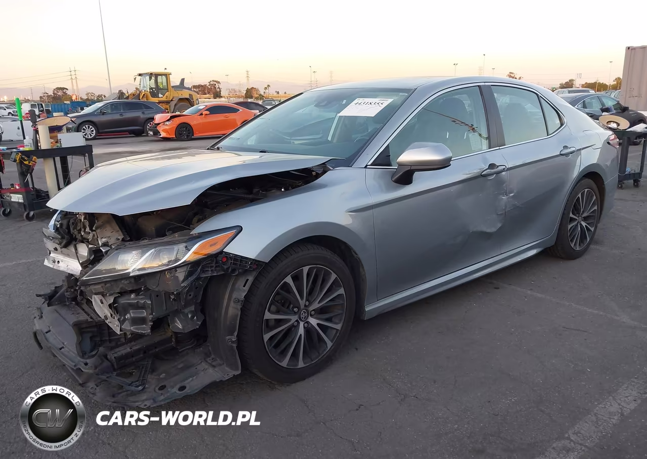 2020 Toyota Camry Se VIN:4T1G11AK0LU989749 - 2