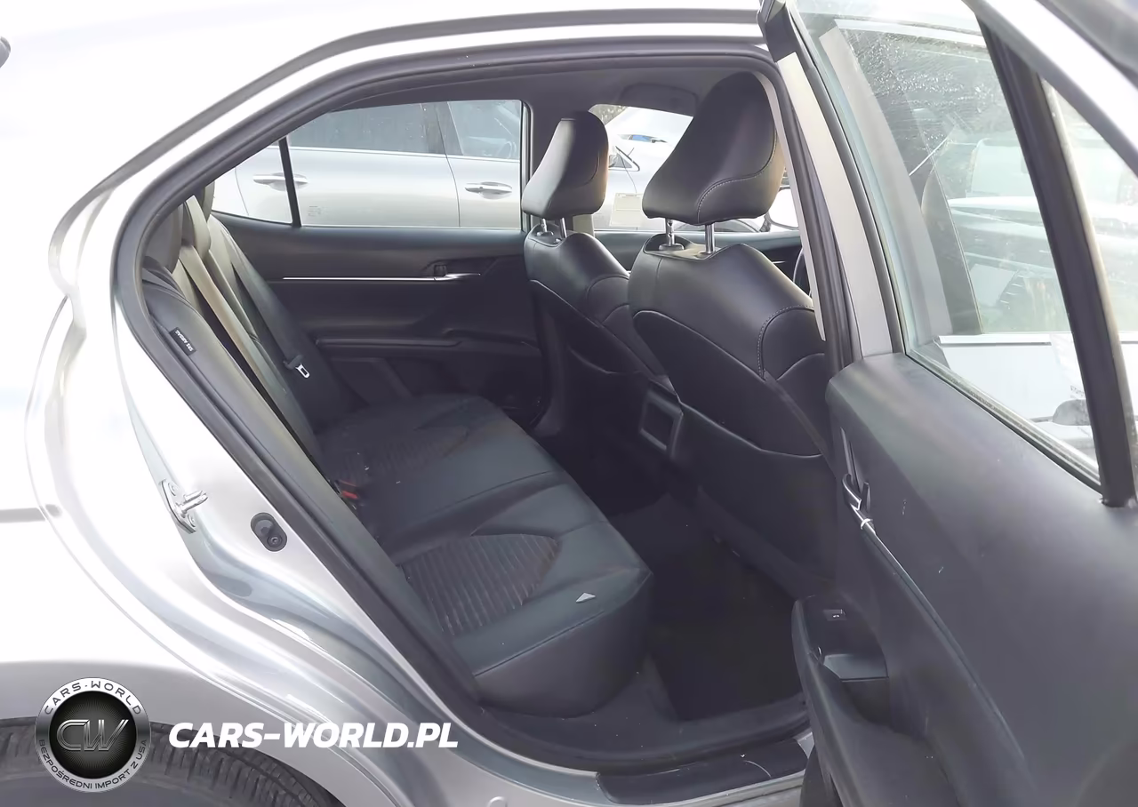 2020 Toyota Camry Se VIN:4T1G11AK0LU989749 - 8