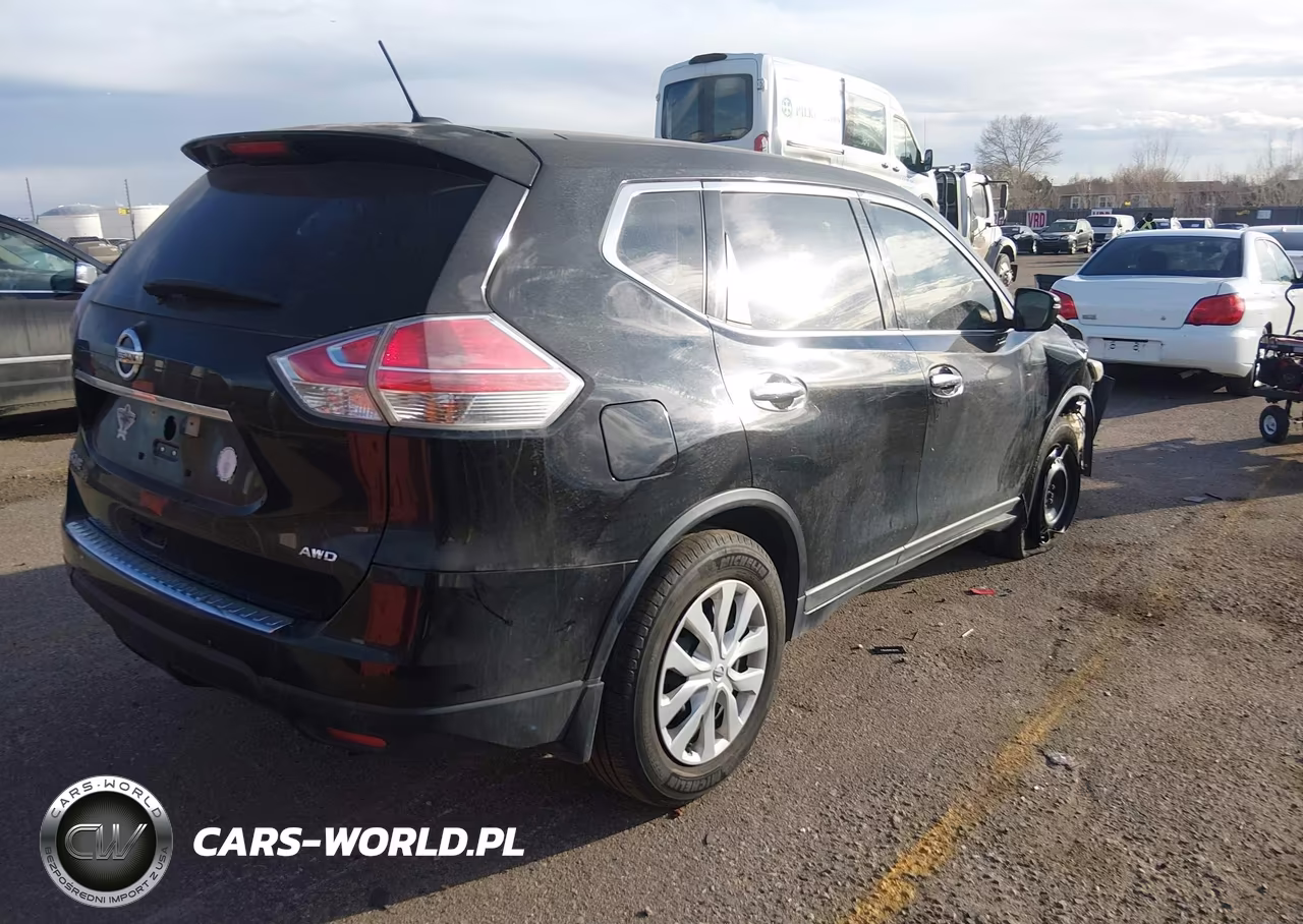 2015 Nissan Rogue S VIN:KNMAT2MV8FP578313 - 4