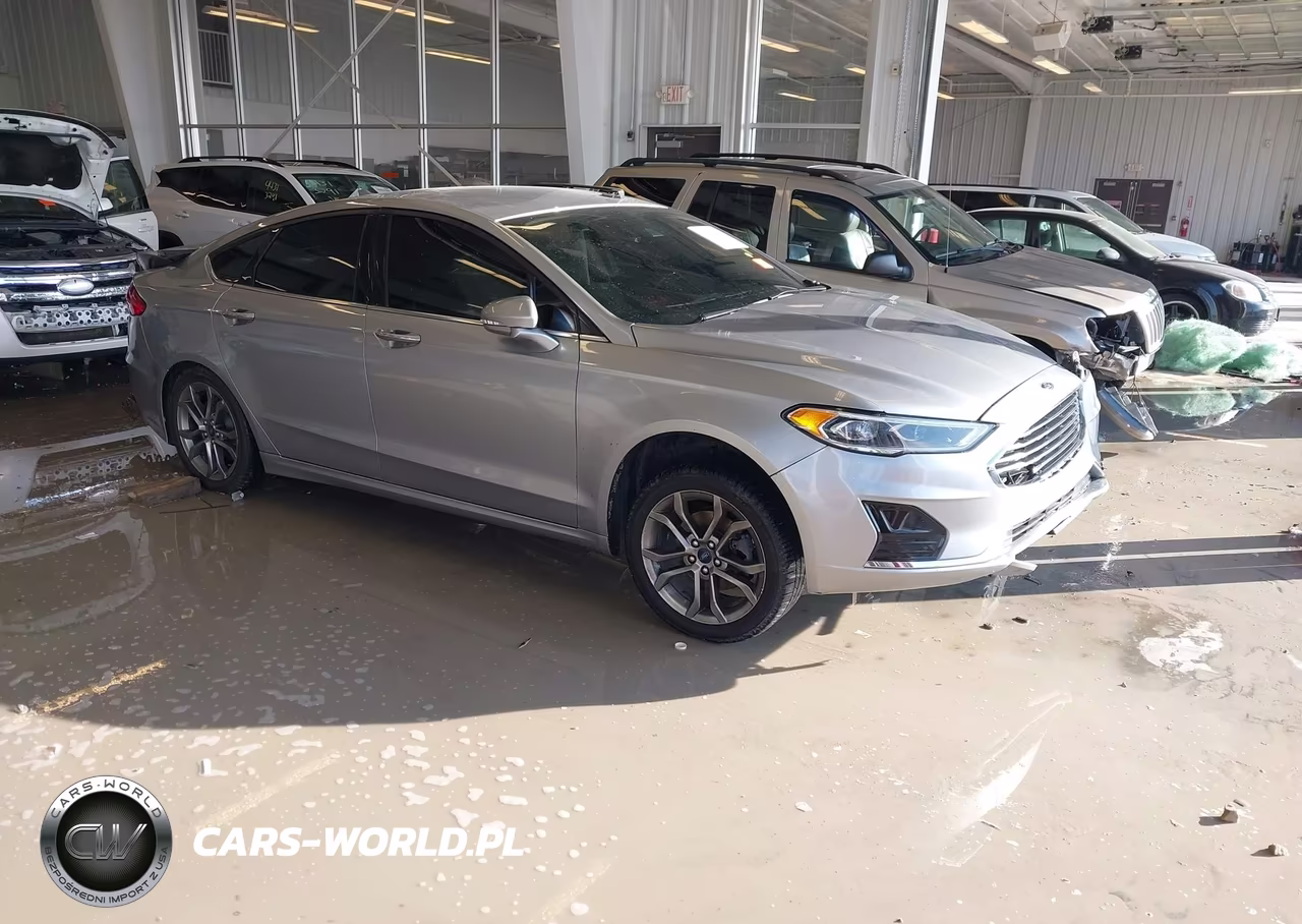 2020 Ford Fusion Sel