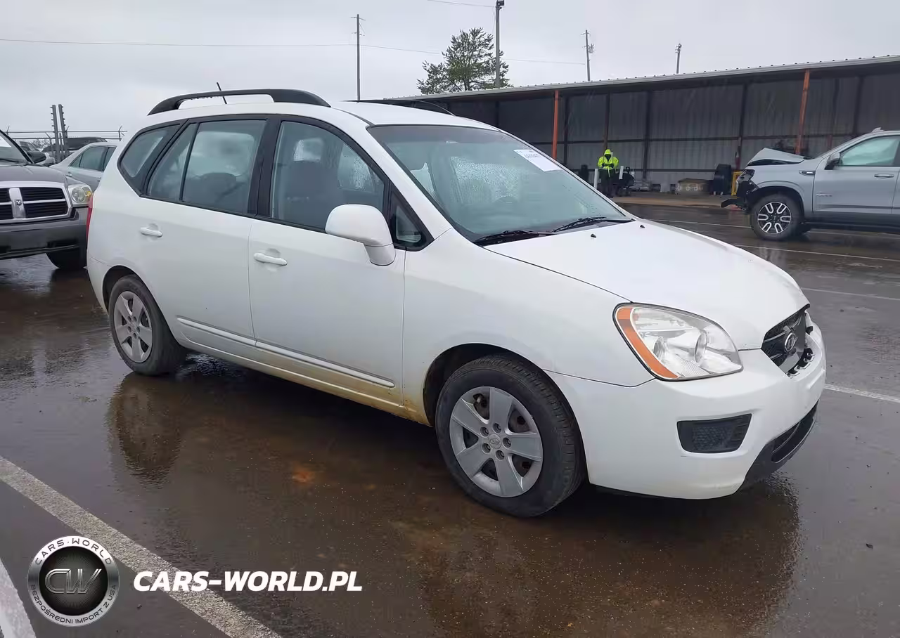 2009 Kia Rondo Lx