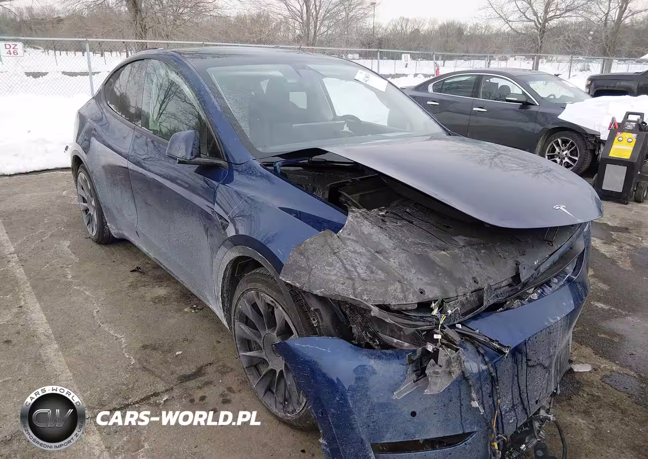 2021 Tesla Model Y Long Range Dual Motor All-Wheel Drive