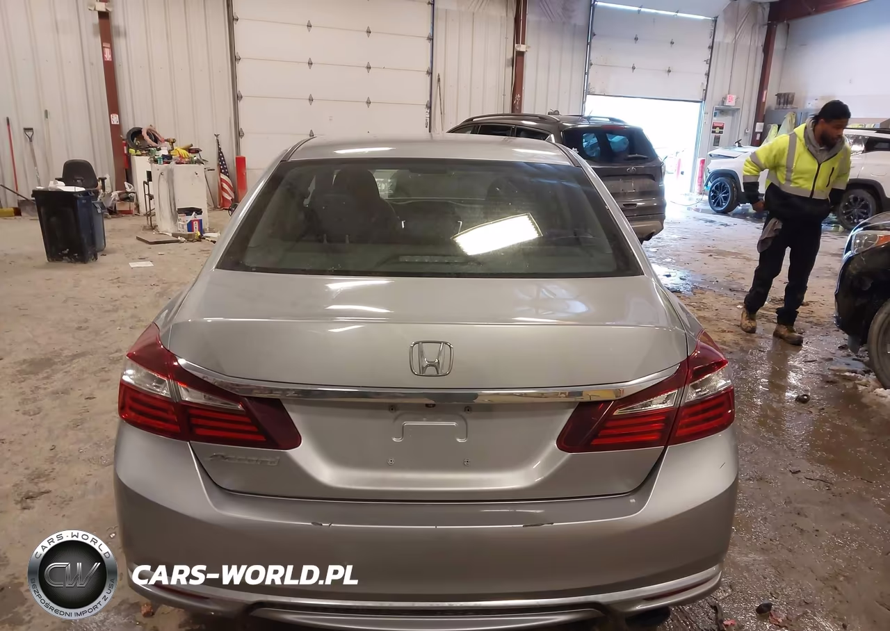 2017 Honda Accord Lx VIN:1HGCR2F38HA279642 - 16