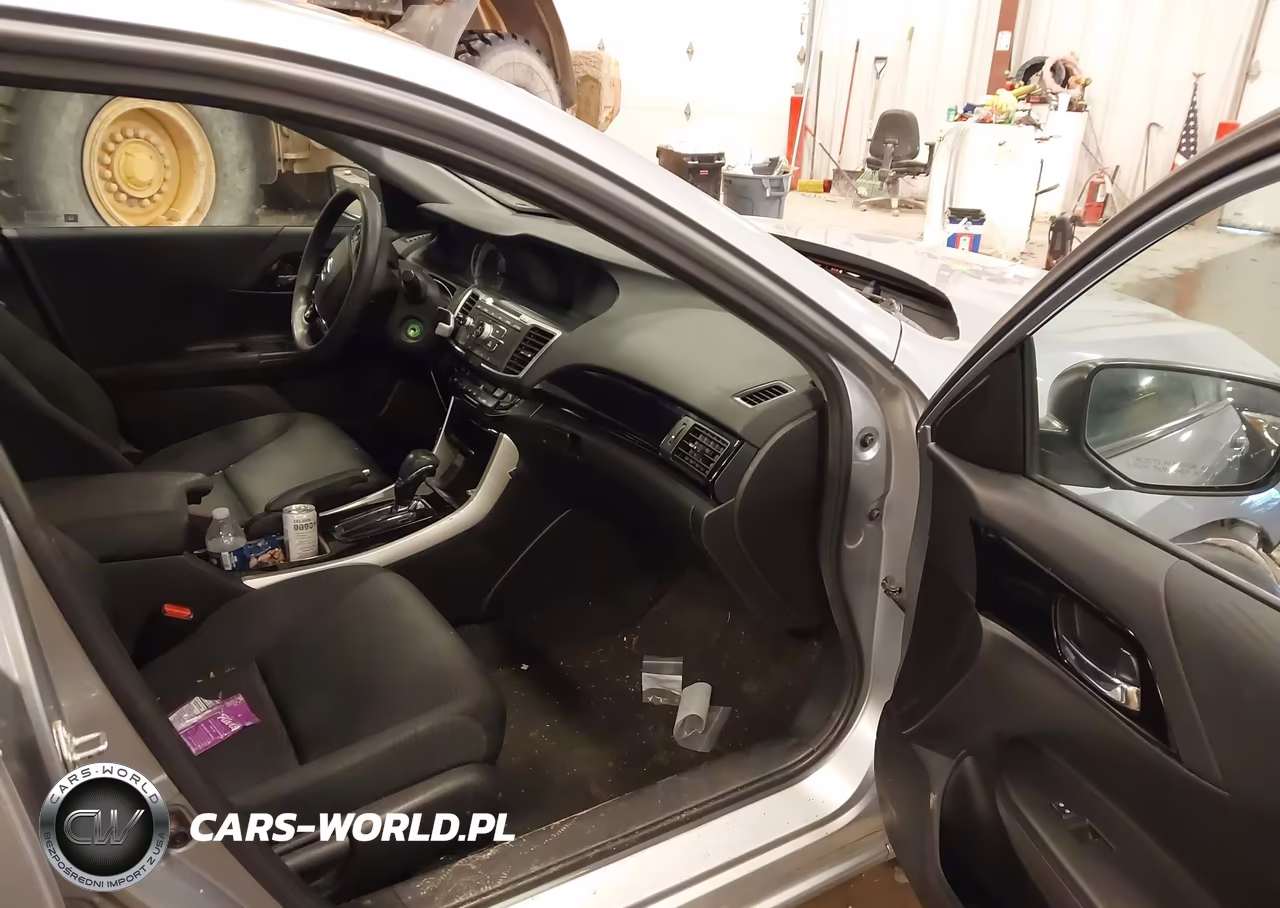 2017 Honda Accord Lx VIN:1HGCR2F38HA279642 - 5