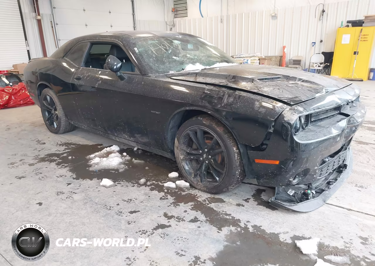 2017 Dodge Challenger R-T Plus
