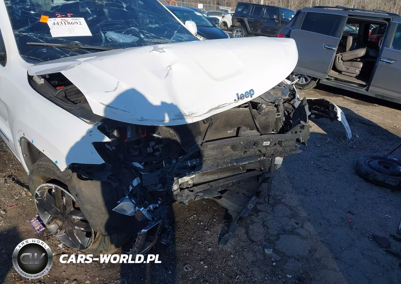 2020 Jeep Grand Cherokee Limited 4X2 VIN:1C4RJEBG0LC348427 - 21