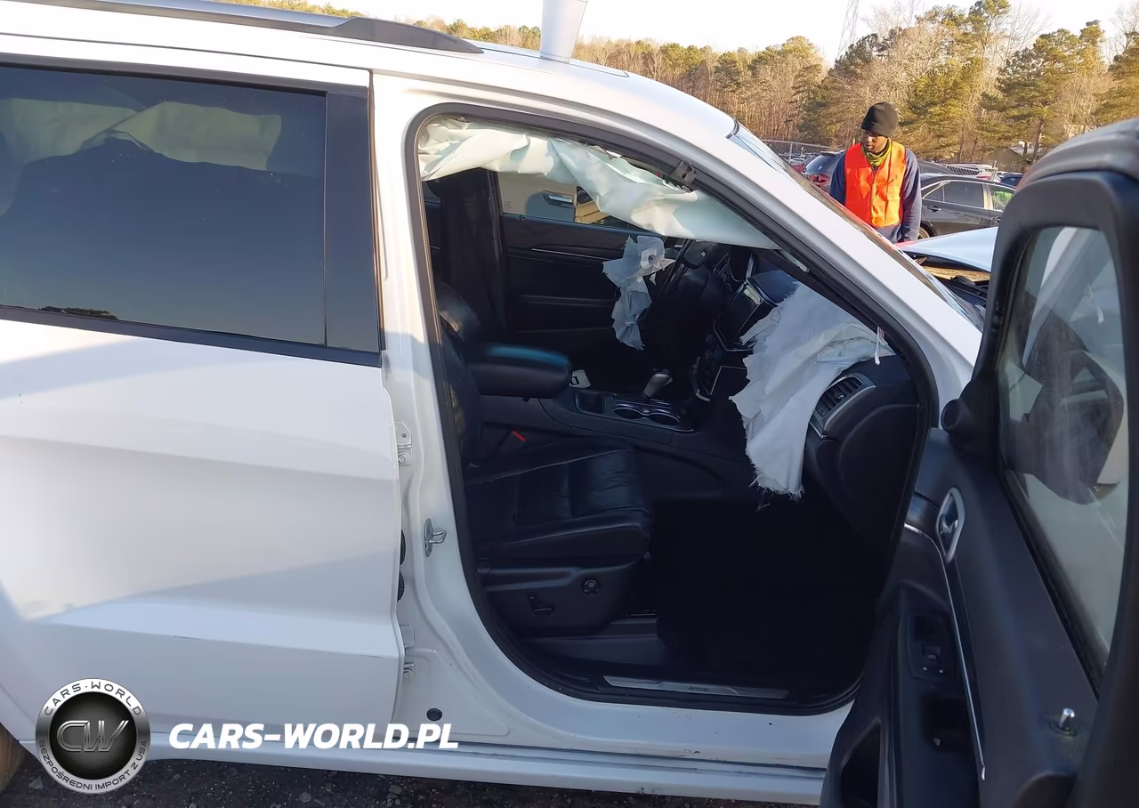 2020 Jeep Grand Cherokee Limited 4X2 VIN:1C4RJEBG0LC348427 - 5