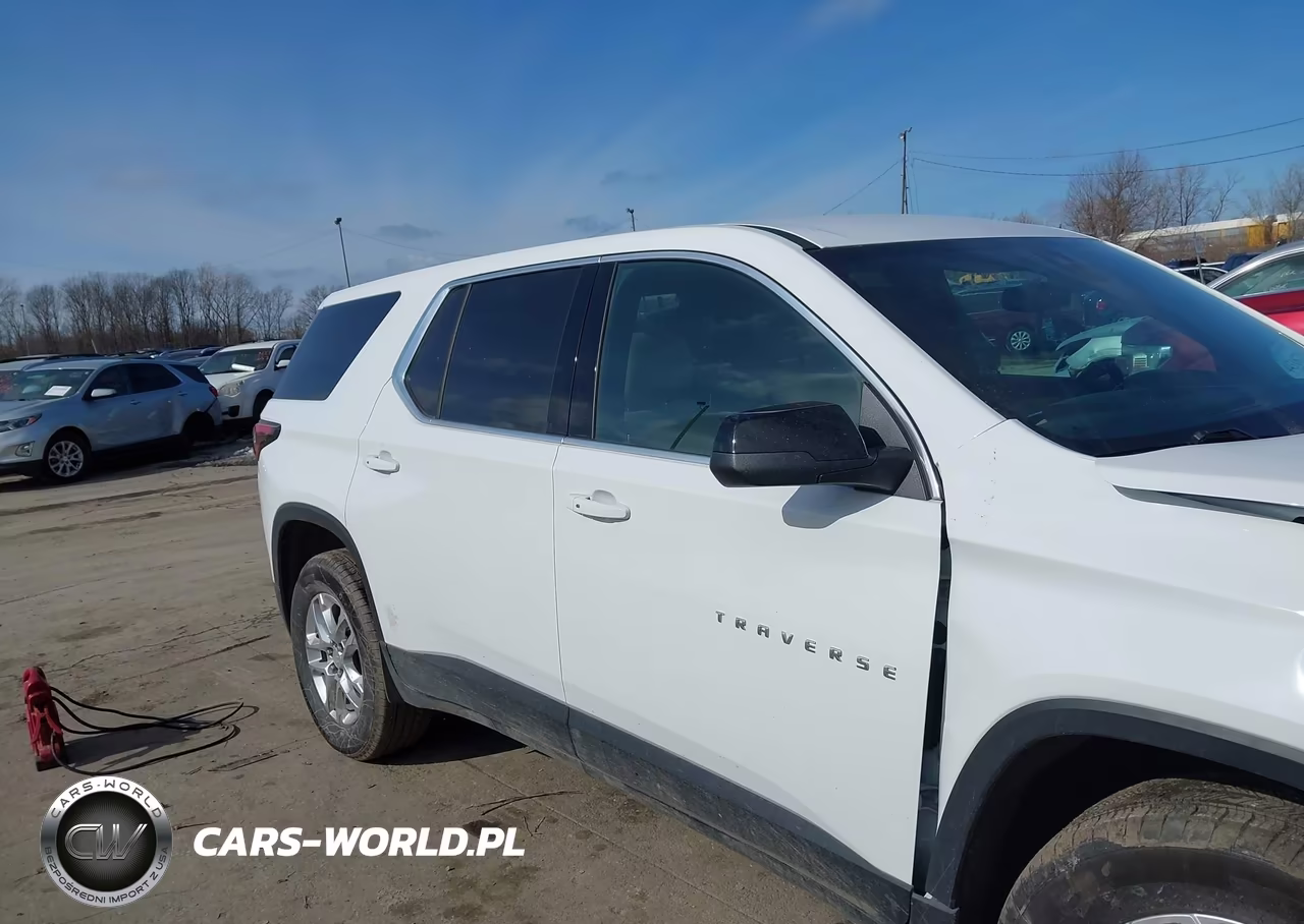 2023 Chevrolet Traverse Fwd Ls VIN:1GNERFKW1PJ342536 - 13