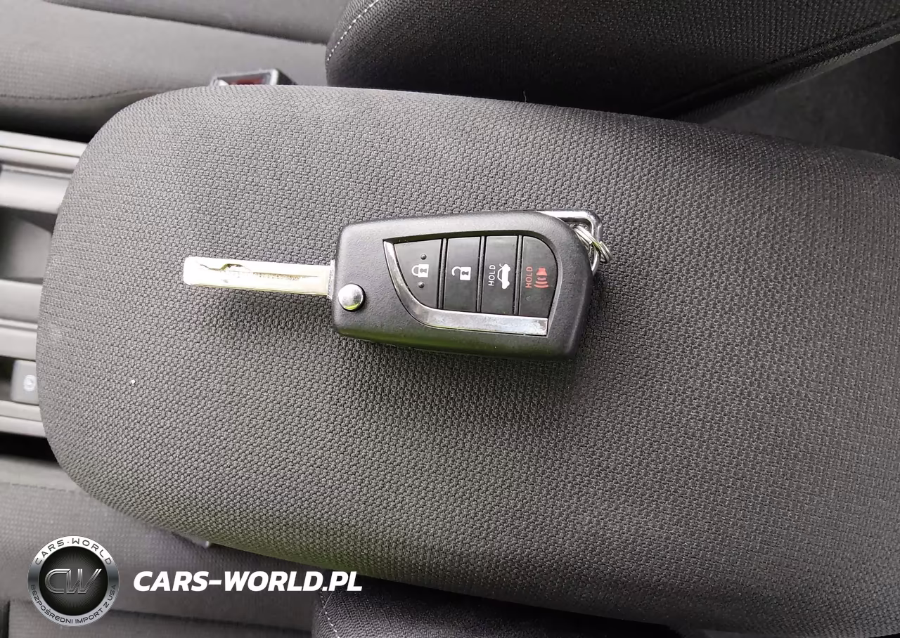2025 Toyota Corolla Le VIN:5YFB4MDE1SP307485 - 11