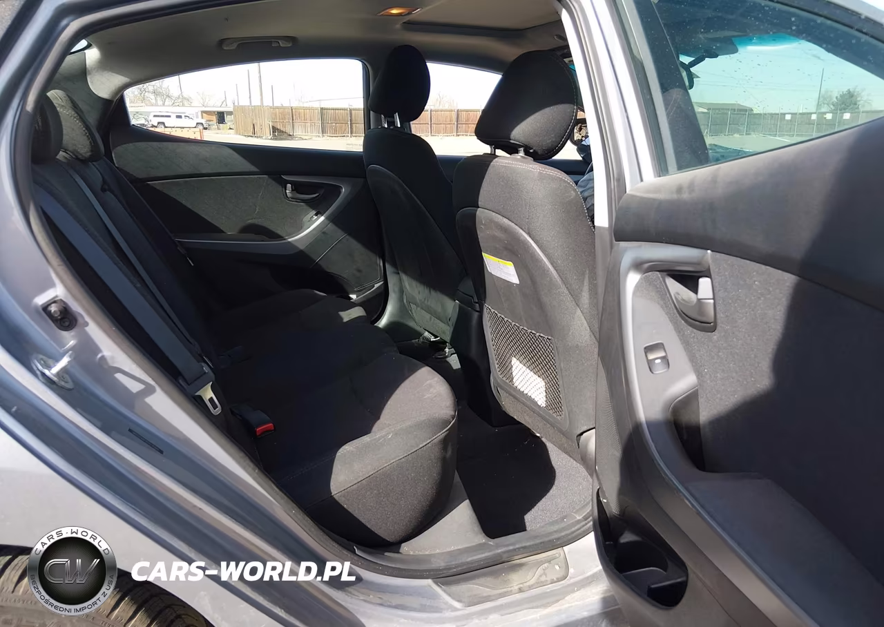 2016 Hyundai Elantra Value Edition VIN:5NPDH4AE9GH730501 - 8