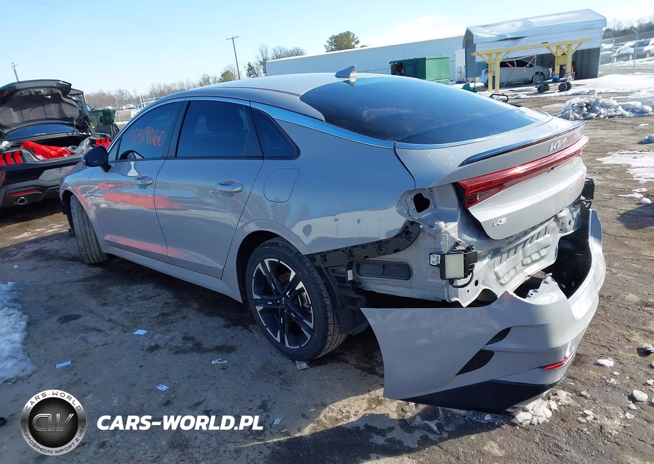 2023 Kia K5 Gt Line VIN:5XXG64J29PG217883 - 3