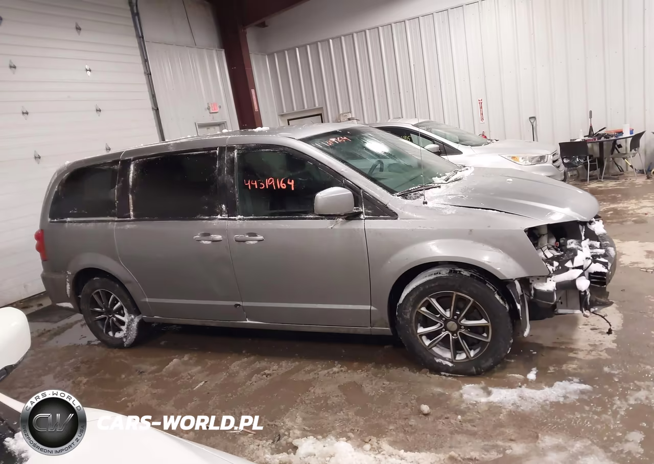 2018 Dodge Grand Caravan Se Plus VIN:2C4RDGBG8JR220539 - 13