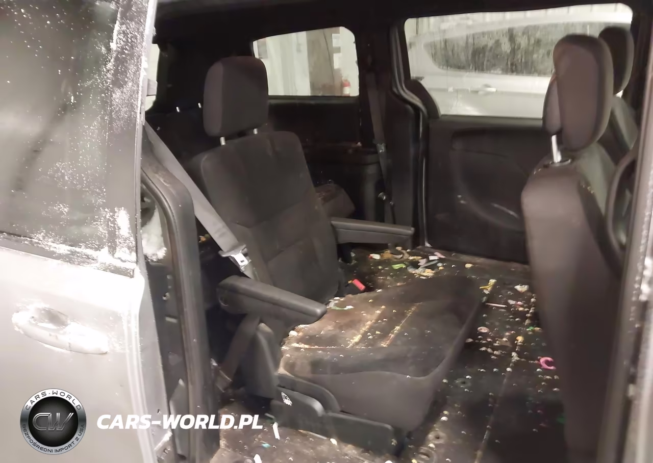 2018 Dodge Grand Caravan Se Plus VIN:2C4RDGBG8JR220539 - 8