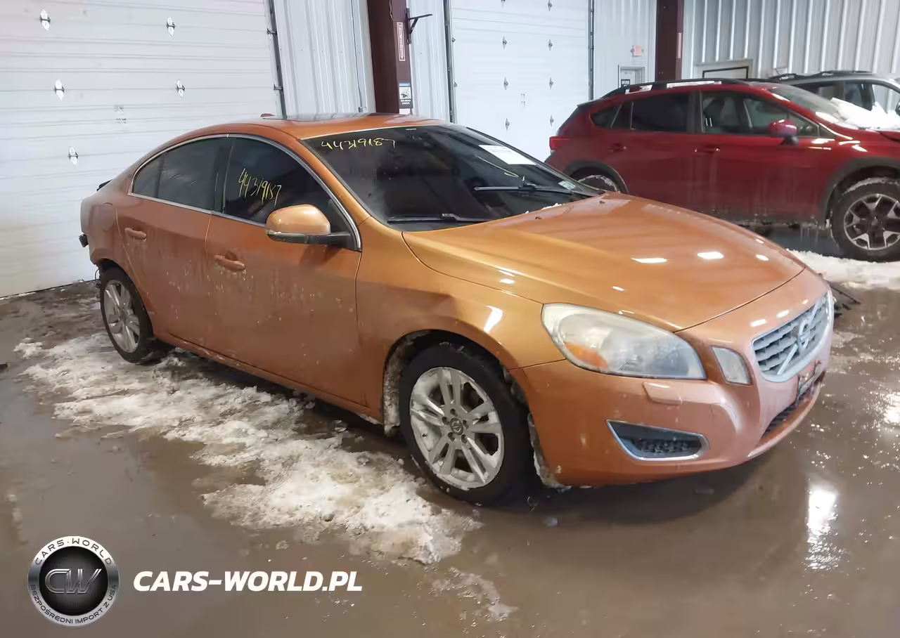 2013 Volvo S60 T5-T5 Platinum-T5 Premier-T5 Premier Plus