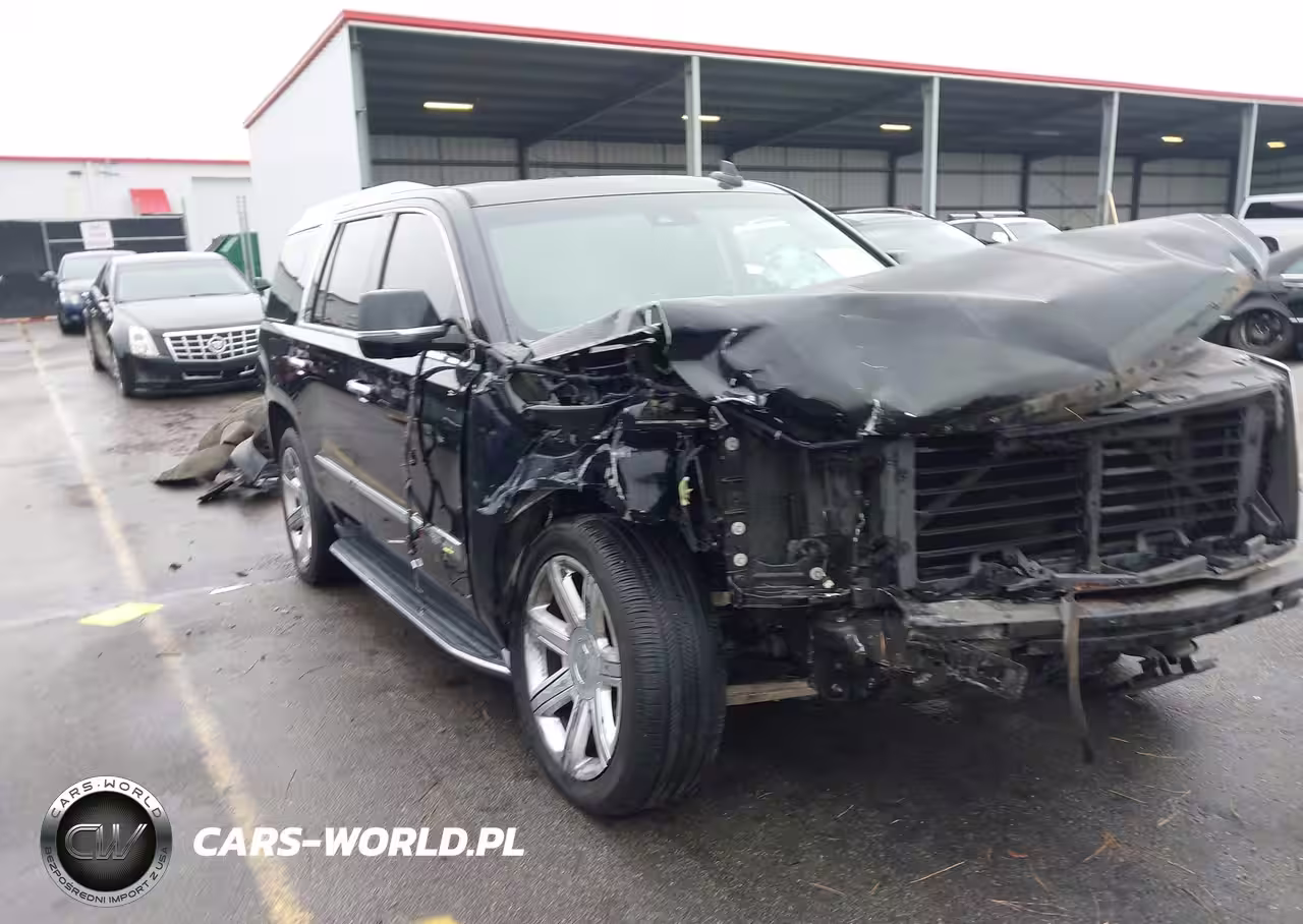 2016 Cadillac Escalade Luxury Collection