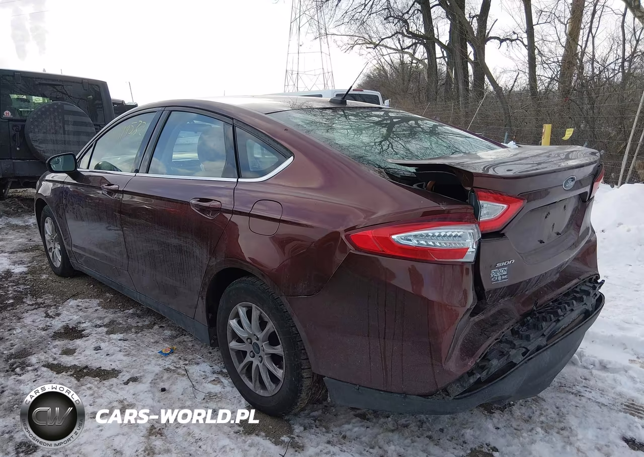 2016 Ford Fusion S VIN:3FA6P0G76GR236824 - 3