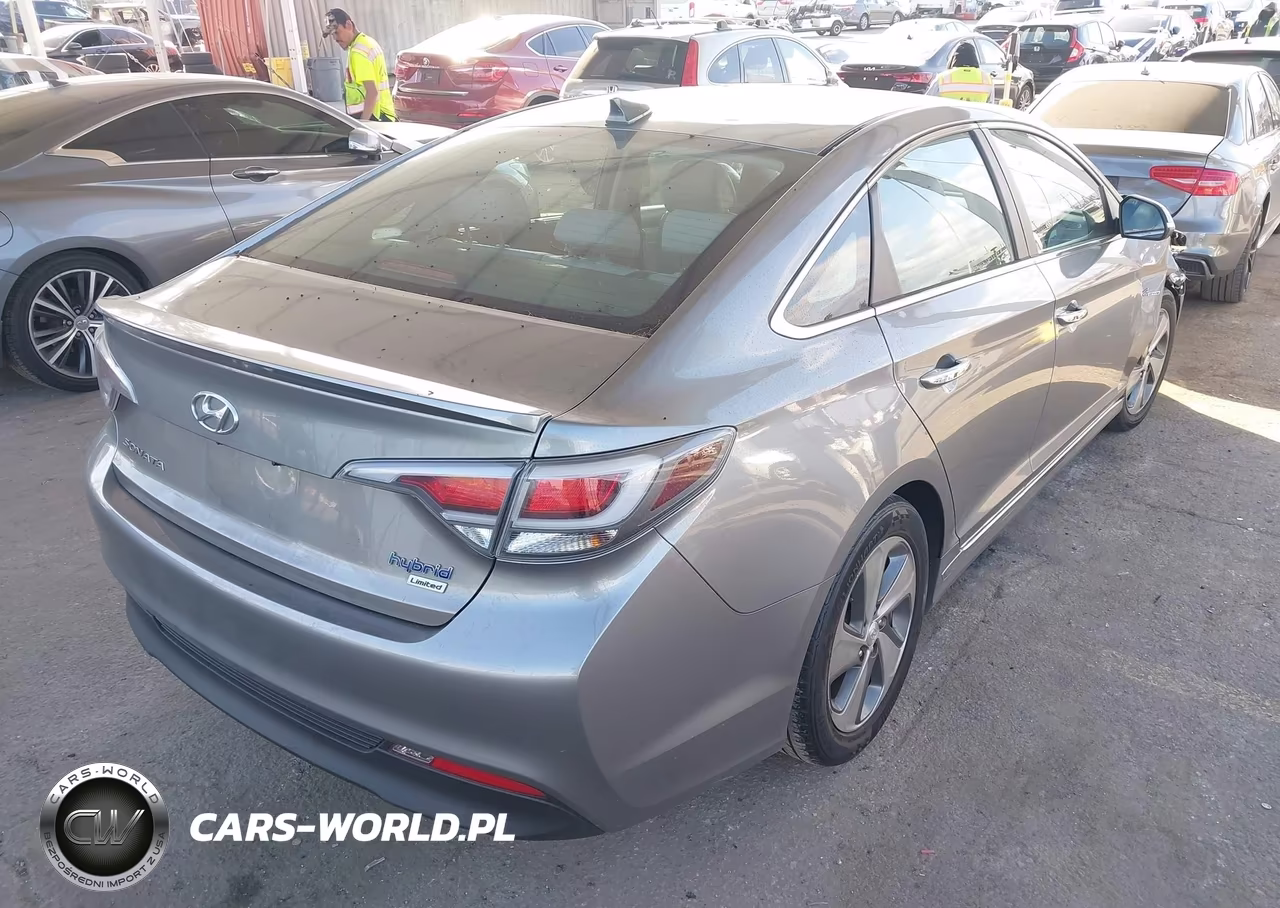 2017 Hyundai Sonata Hybrid Limited VIN:KMHE34L31HA065497 - 4