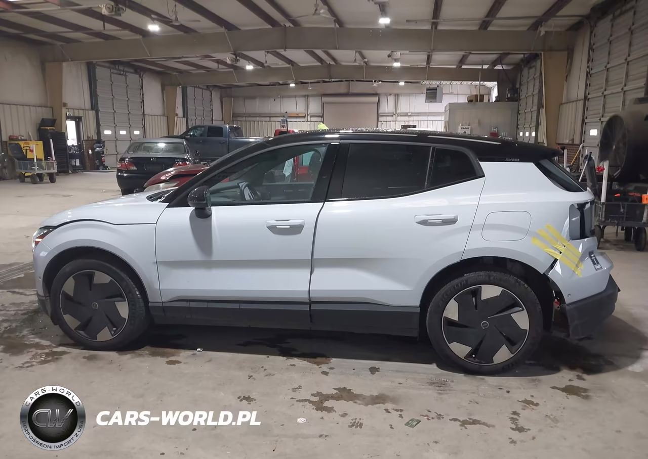 2025 Volvo Ex30 Ultra Twin Motor Performance, Fully Electric VIN:YV4EK3ZL4SS147781 - 15