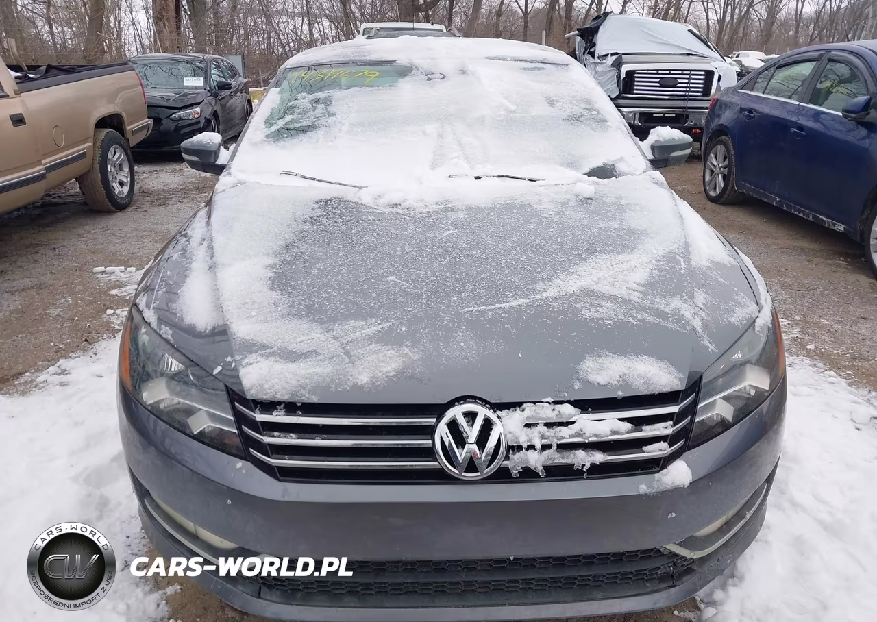 2015 Volkswagen Passat 1.8T Limited Edition VIN:1VWAT7A32FC092228 - 12