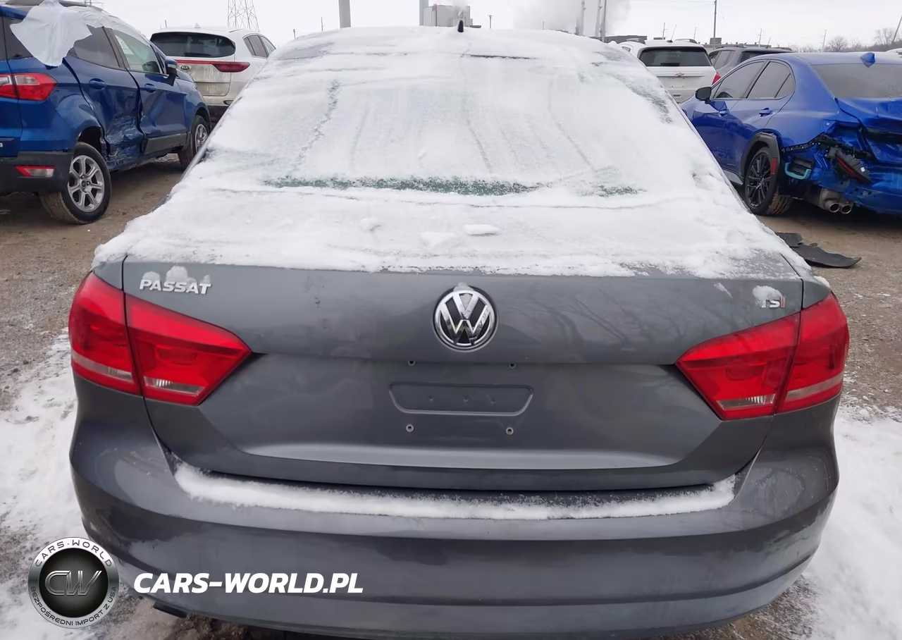 2015 Volkswagen Passat 1.8T Limited Edition VIN:1VWAT7A32FC092228 - 16