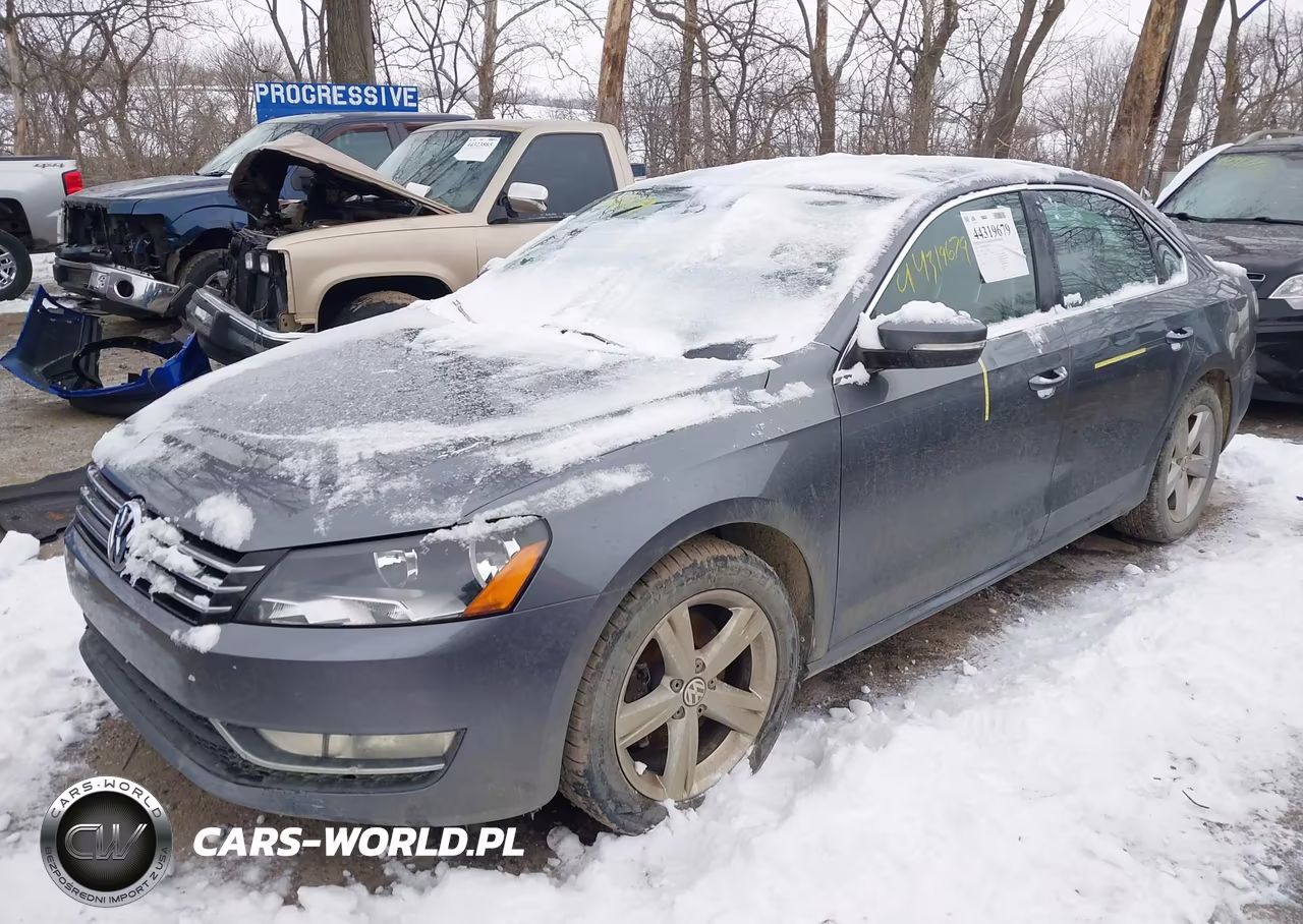 2015 Volkswagen Passat 1.8T Limited Edition VIN:1VWAT7A32FC092228 - 2