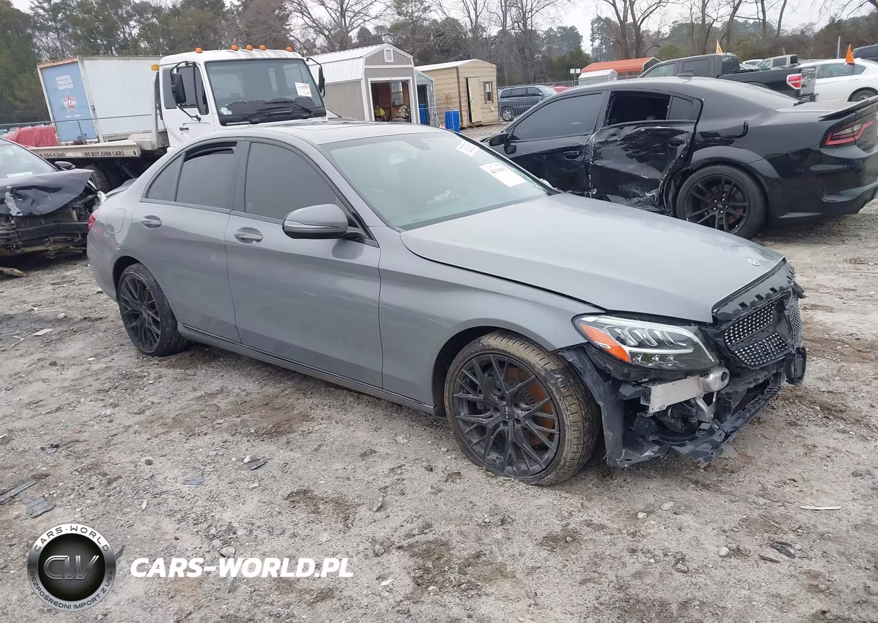 2019 Mercedes-Benz C 300