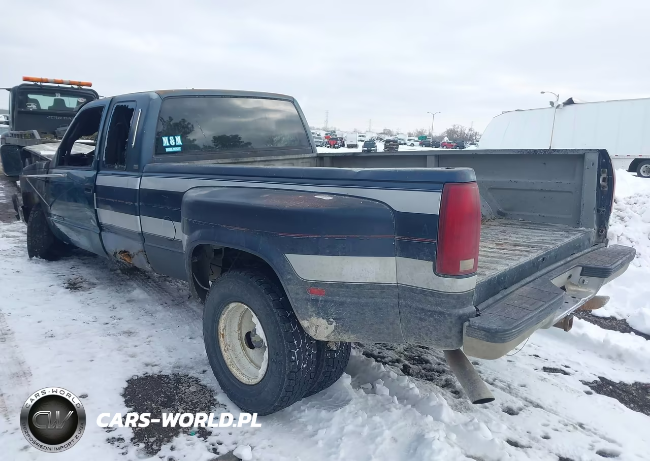 1988 Chevrolet Gmt-400 C3500 VIN:2GCHC39N5J1236823 - 3