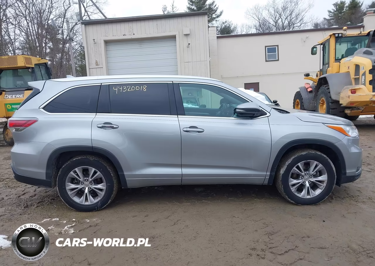 2015 Toyota Highlander Xle V6 VIN:5TDKKRFHXFS098951 - 13