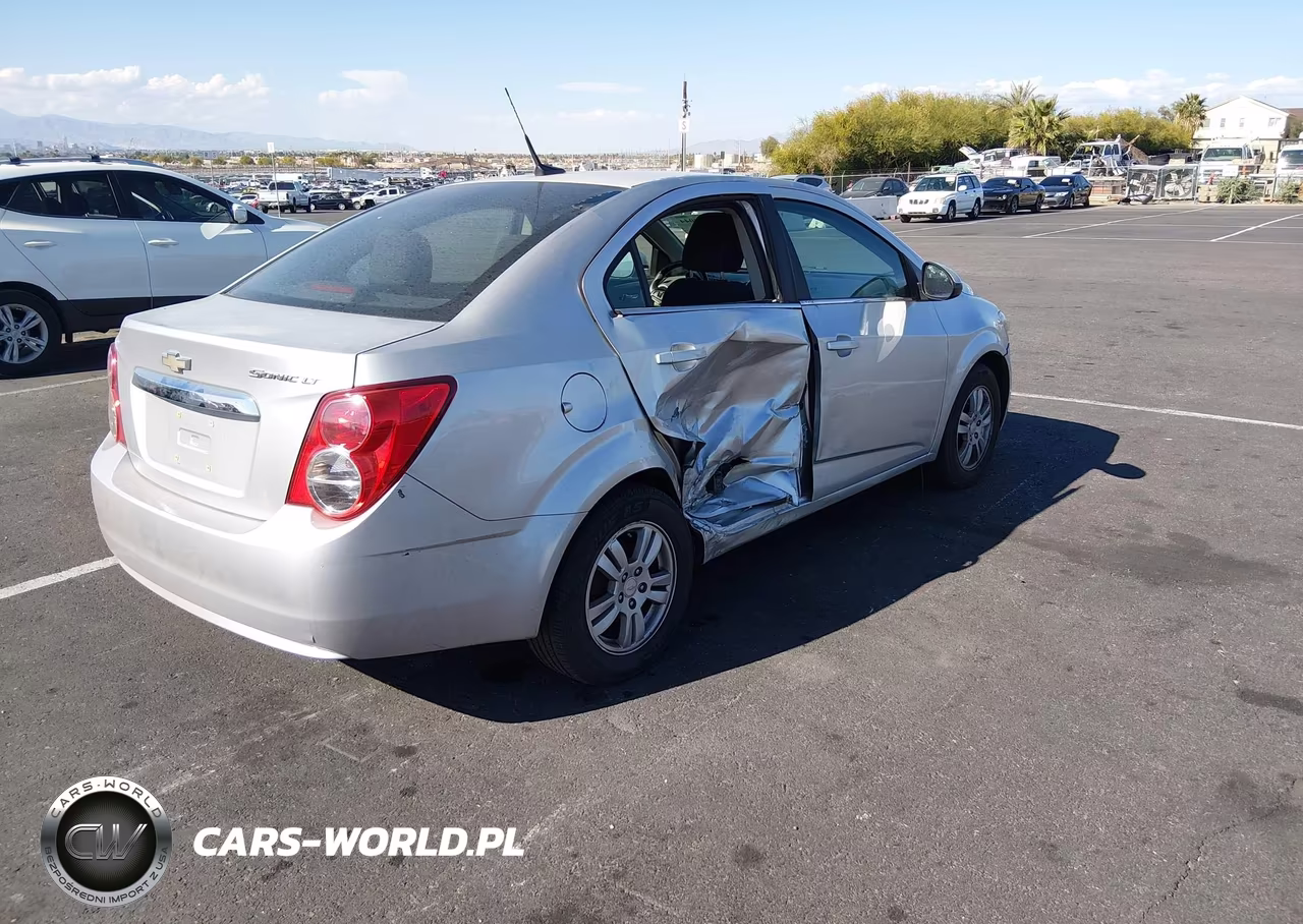 2013 Chevrolet Sonic Lt Auto VIN:1G1JC5SG3D4221635 - 4