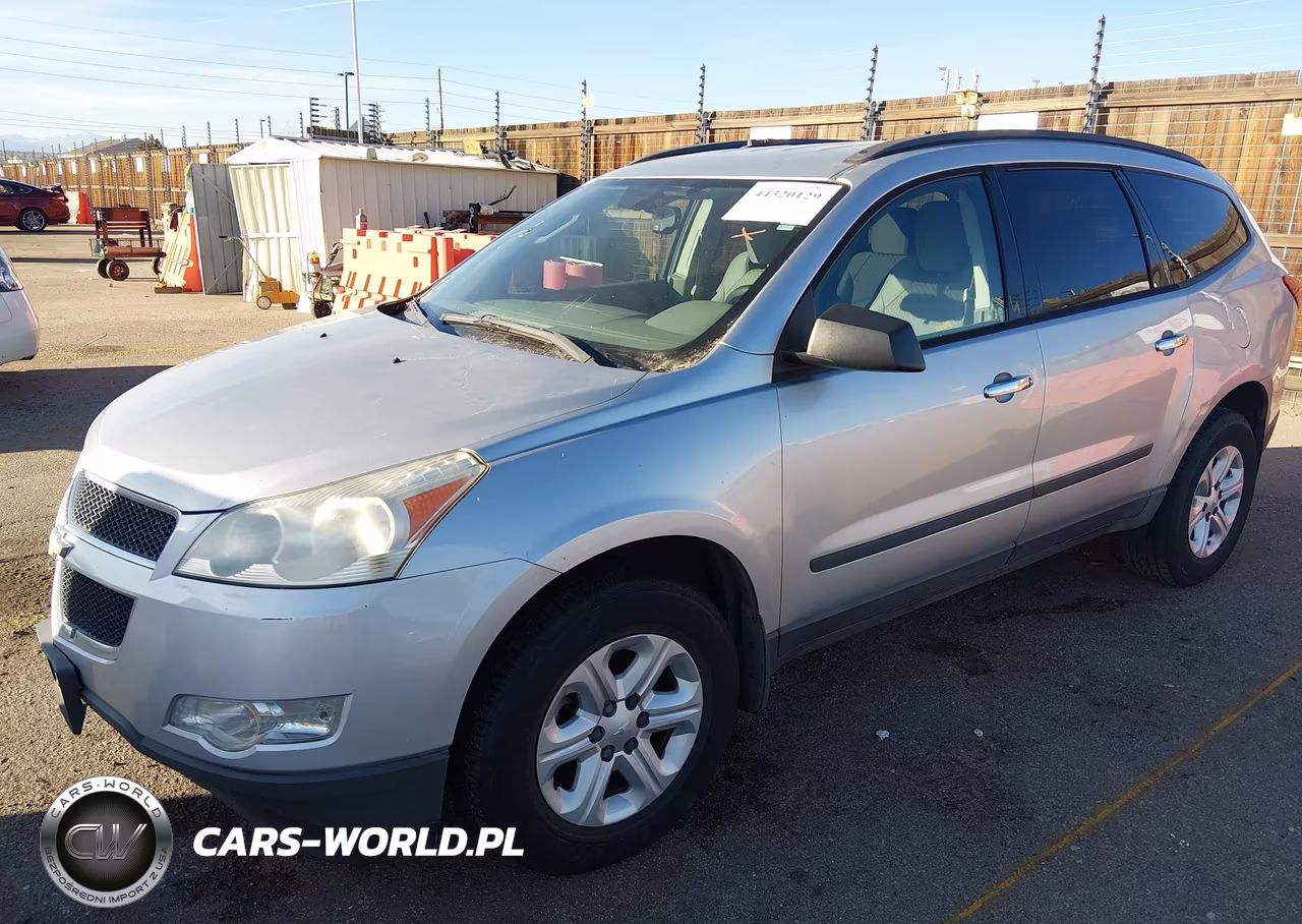 2011 Chevrolet Traverse Ls VIN:1GNKVEED4BJ172197 - 2