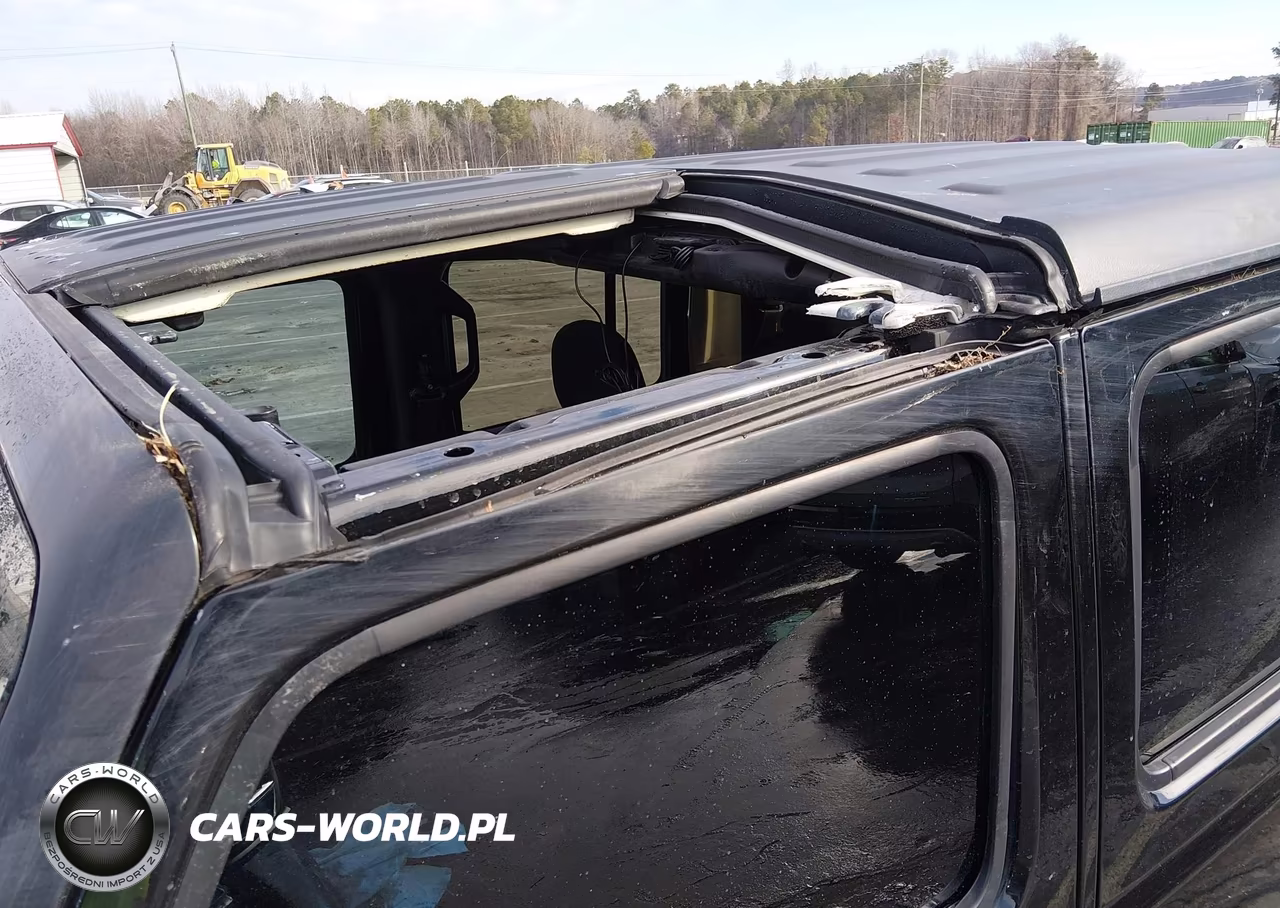 2020 Jeep Gladiator Sport S 4X4 VIN:1C6HJTAG7LL159637 - 18