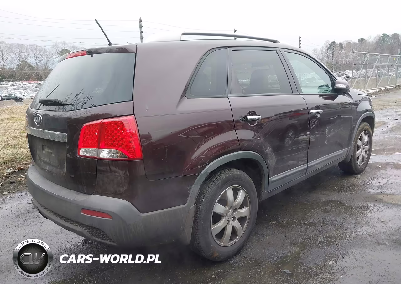 2012 Kia Sorento Lx V6 VIN:5XYKT4A25CG189086 - 4