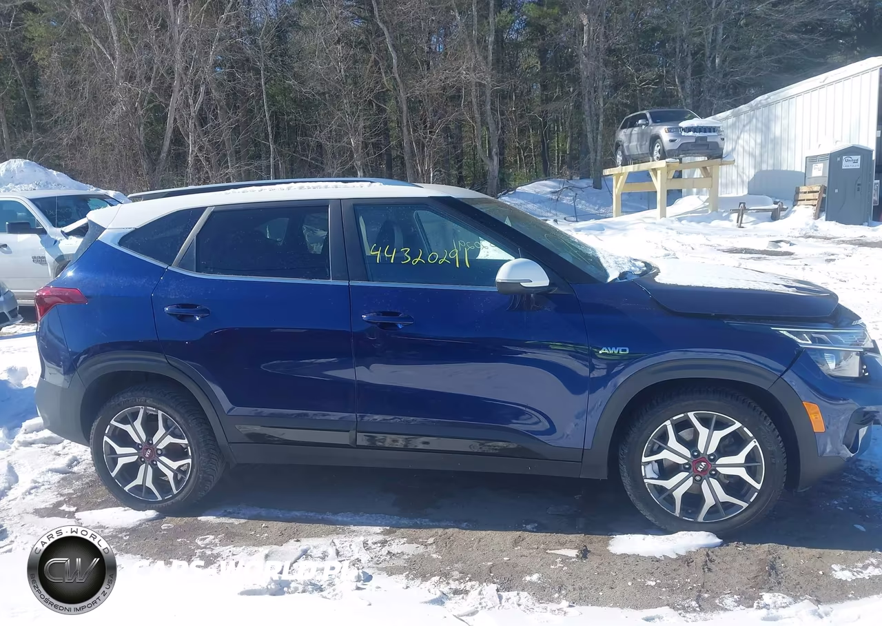 2021 Kia Seltos S VIN:KNDEUCA2XM7140470 - 13