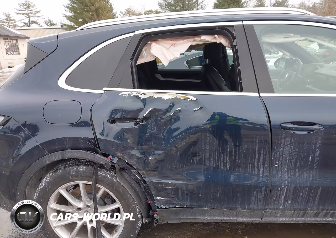 2024 Porsche Cayenne VIN:WP1AA2AY7RDA07887 - 6