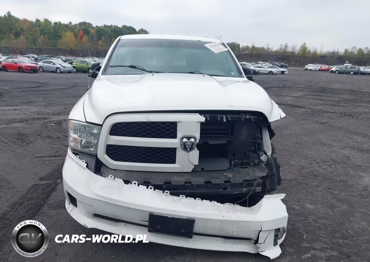 2018 Ram 1500 Express 4X4 6'4 Box VIN:1C6RR7FT5JS124527 - 12
