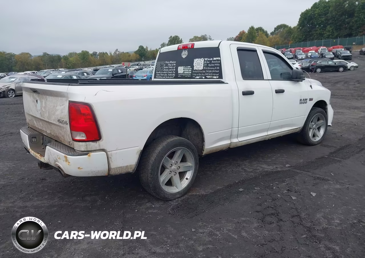 2018 Ram 1500 Express 4X4 6'4 Box VIN:1C6RR7FT5JS124527 - 4
