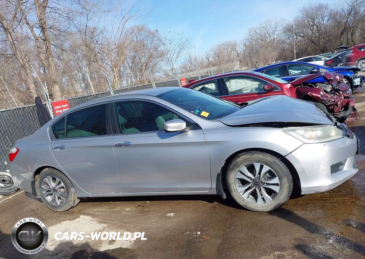 2015 Honda Accord Lx VIN:1HGCR2F3XFA090990 - 13