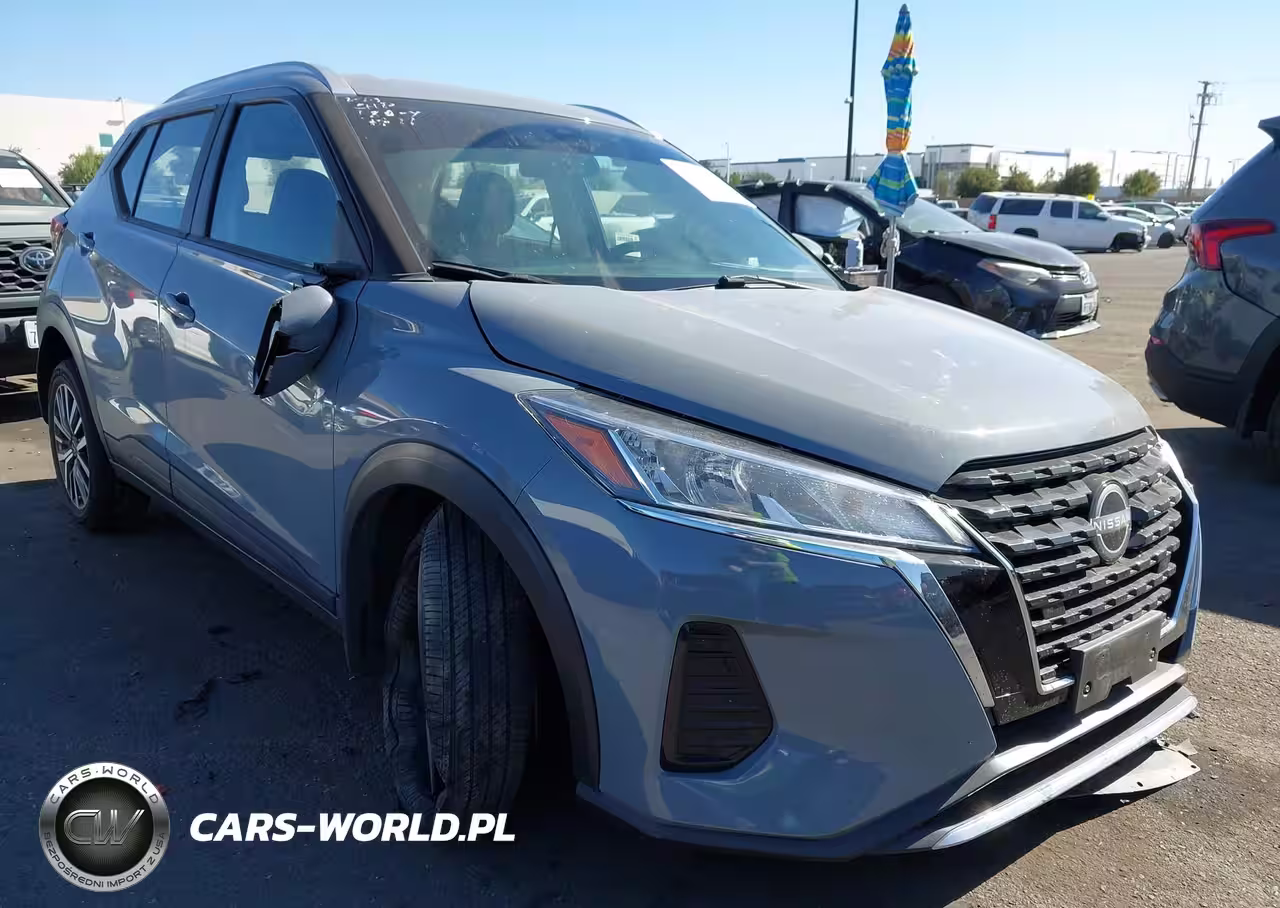 2024 Nissan Kicks Sv Xtronic Cvt