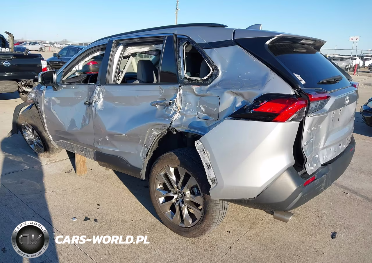 2020 Toyota Rav4 Xle Premium VIN:2T3C1RFV3LW090553 - 3