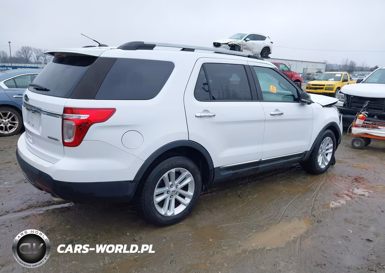 2013 Ford Explorer Xlt VIN:1FM5K7D88DGC94975 - 4