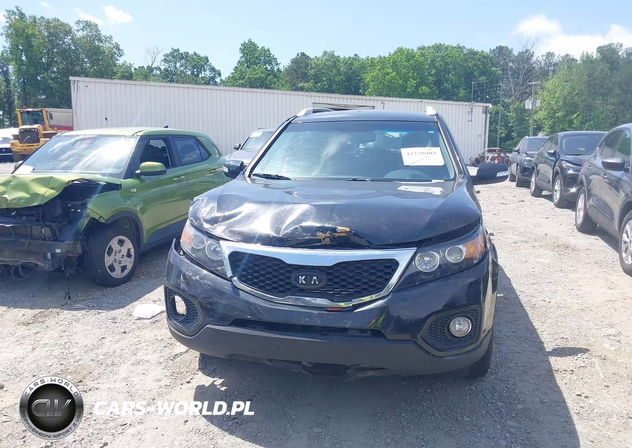 2011 Kia Sorento Lx VIN:5XYKT3A13BG153042 - 6