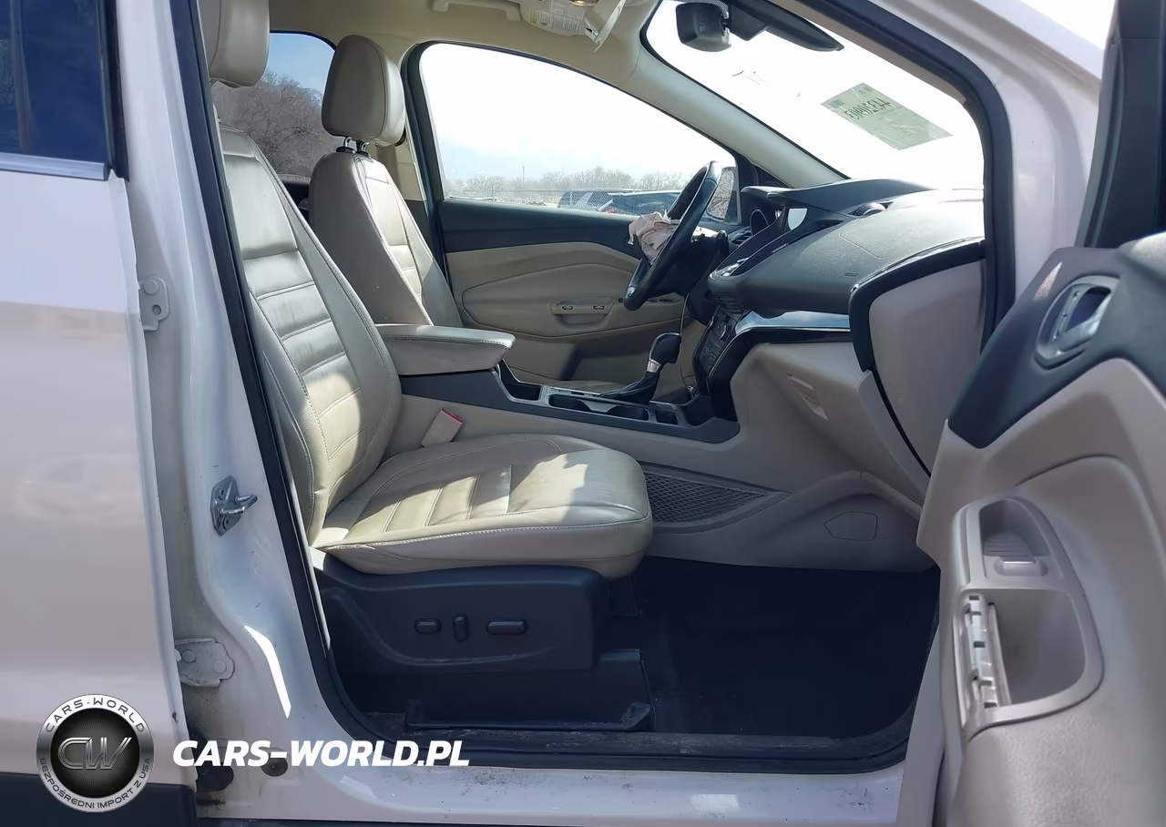 2017 Ford Escape Titanium VIN:1FMCU9JD4HUC89956 - 5