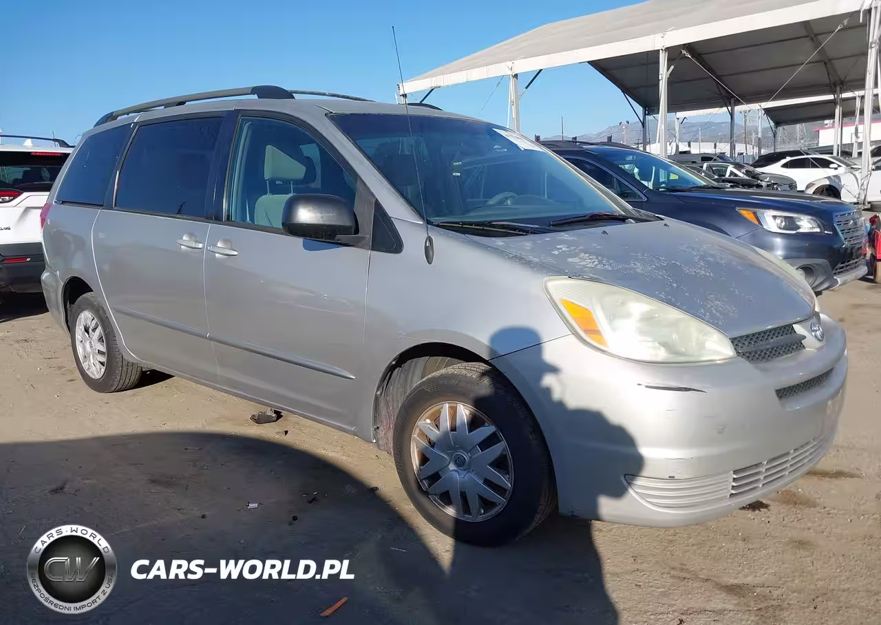 2004 Toyota Sienna Le