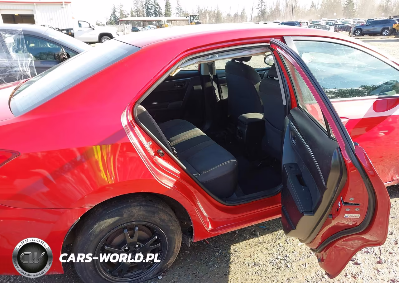 2017 Toyota Corolla Le VIN:5YFBURHE7HP713352 - 8