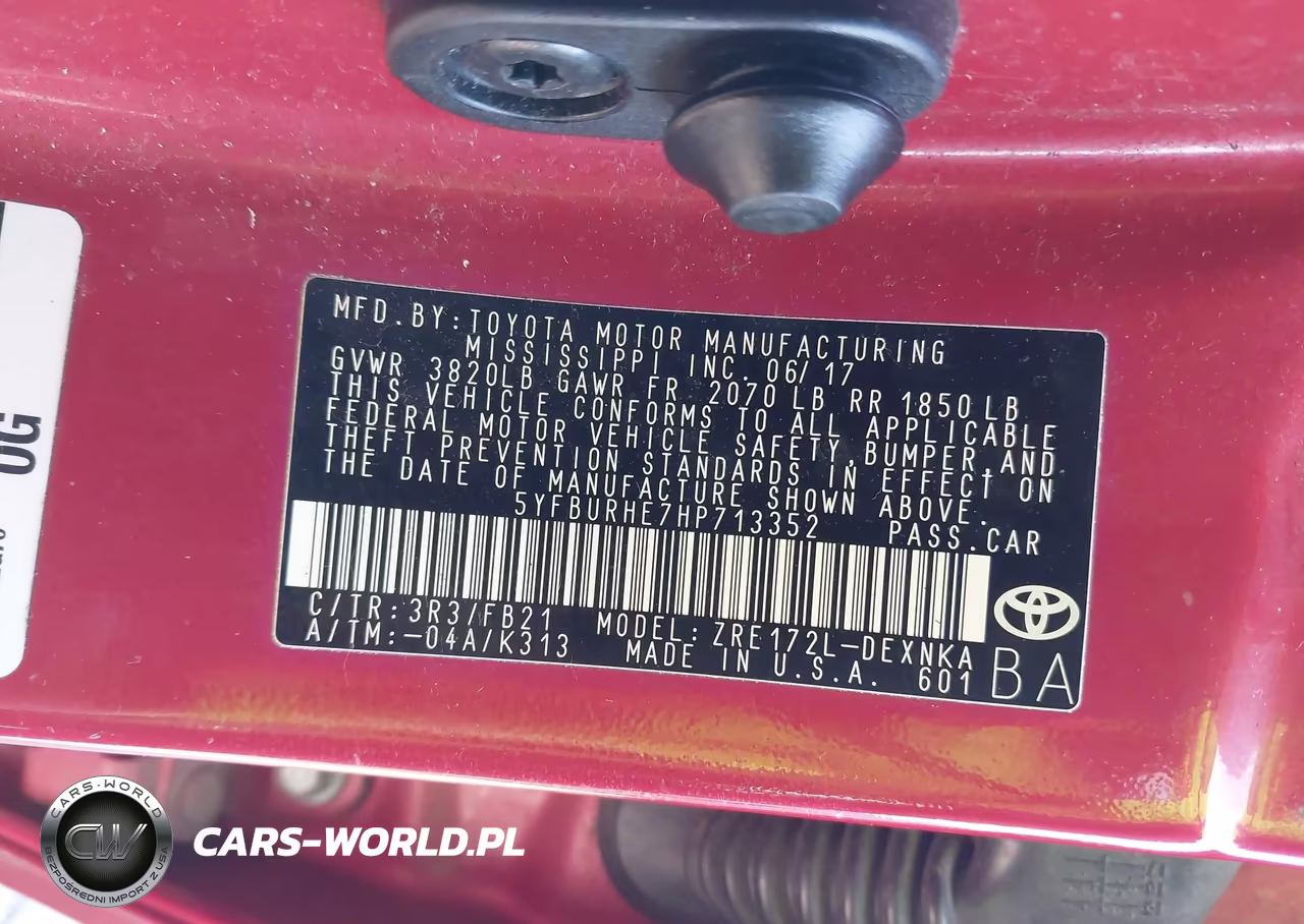 2017 Toyota Corolla Le VIN:5YFBURHE7HP713352 - 9