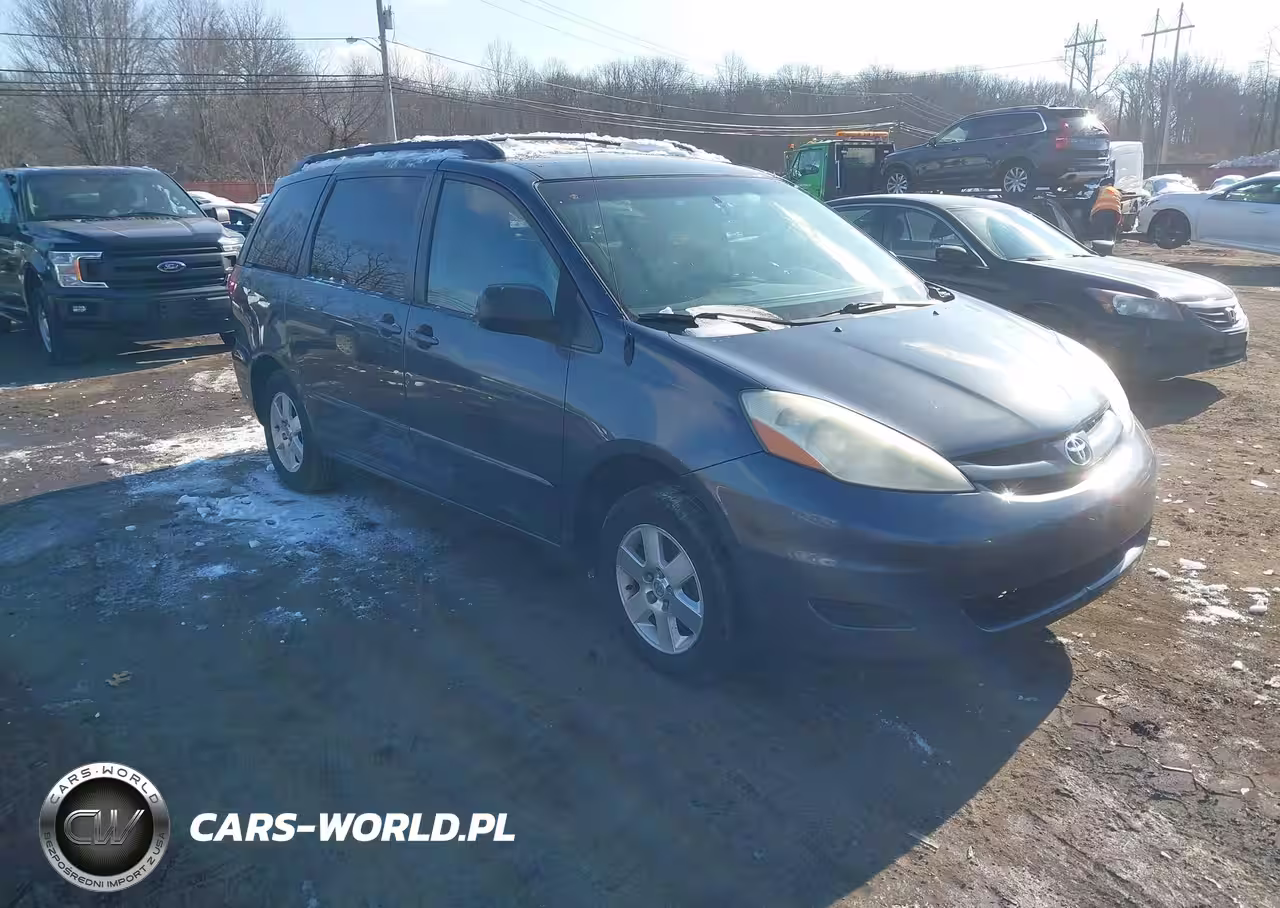 2006 Toyota Sienna Le