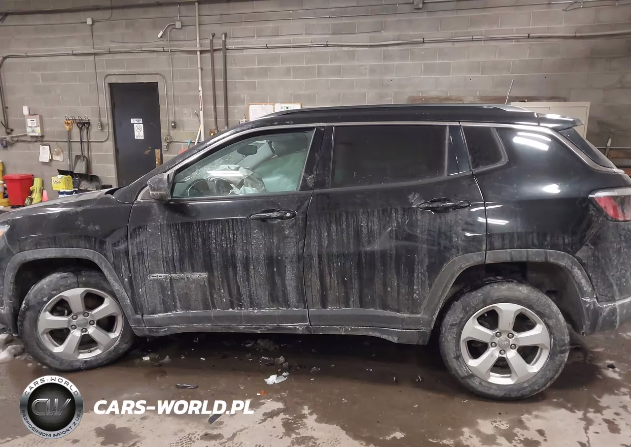 2020 Jeep Compass Latitude 4X4 VIN:3C4NJDBB2LT100522 - 14